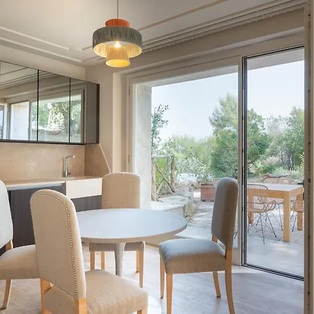 Castel Del Mare Suites&apartments San Vincenzo