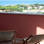 Castel Del Mare Suites&apartments