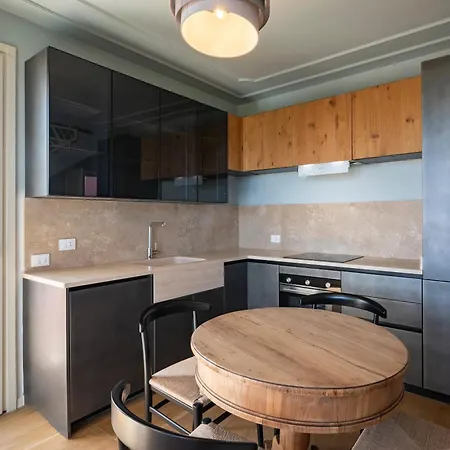 Castel Del Mare Suites&apartments 산빈첸초