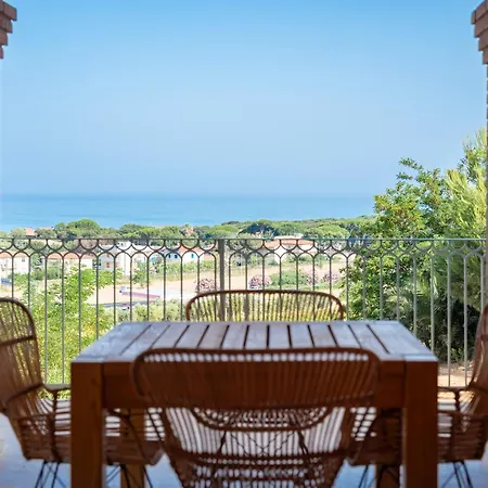 Castel Del Mare Suites&apartments San Vincenzo