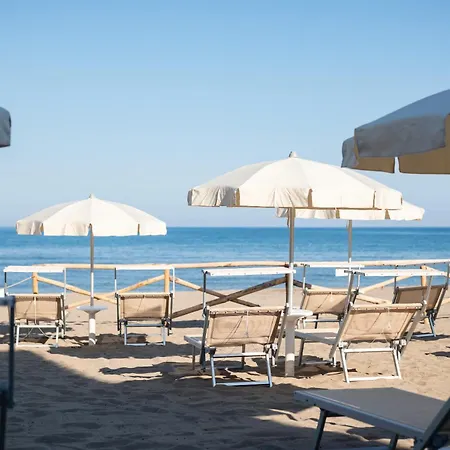Castel Del Mare Suites&apartments Lejlighedshotel 4*